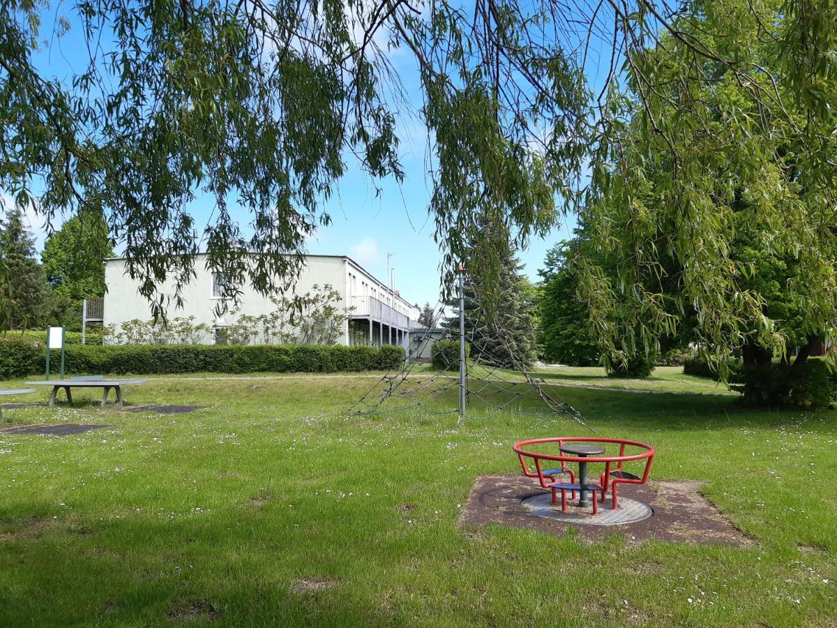 Nalu Glamp Hotel Darlowo Exterior photo